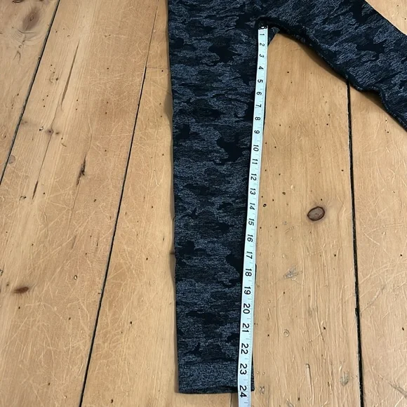 Gymshark leggings - Picture 2 of 7